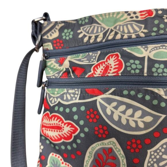 Vera Bradley Nomadic Crossbody Messenger Nylon Purse Handbag Shoulder Bag - Picture 2 of 16